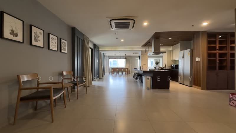 Baan Suanpetch, Bangkok, 18 Soi Sukhumvit 39, Khlong Tan Nua, Watthana, Bangkok, 3 Bedrooms, 265 sqm, Condo For Rent, by Connex Property, 500232410 - DDproperty.com