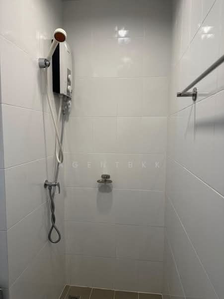 Unio Ramkhamhaeng-Serithai, Bangkok, 570 Seri Thai Rd, Khlong Kum, Bueng Kum, Bangkok, 1 Bedroom, 24 sqm, Condo For Sale, by Agentbkk, 500232411 - DDproperty.com