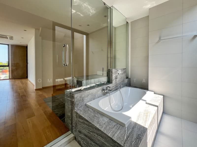 Dhepa Ramkhamhaeng 118, Bangkok, Soi Ramkhamhaeng 118 Yak (44-2), Ramkhamhaeng Road, Saphan Sung, Saphan Sung, Bangkok, 3 Bedrooms, 245 sqm, Townhouse For Sale, by HOME Real Estate Service, 500232415 - DDproperty.com