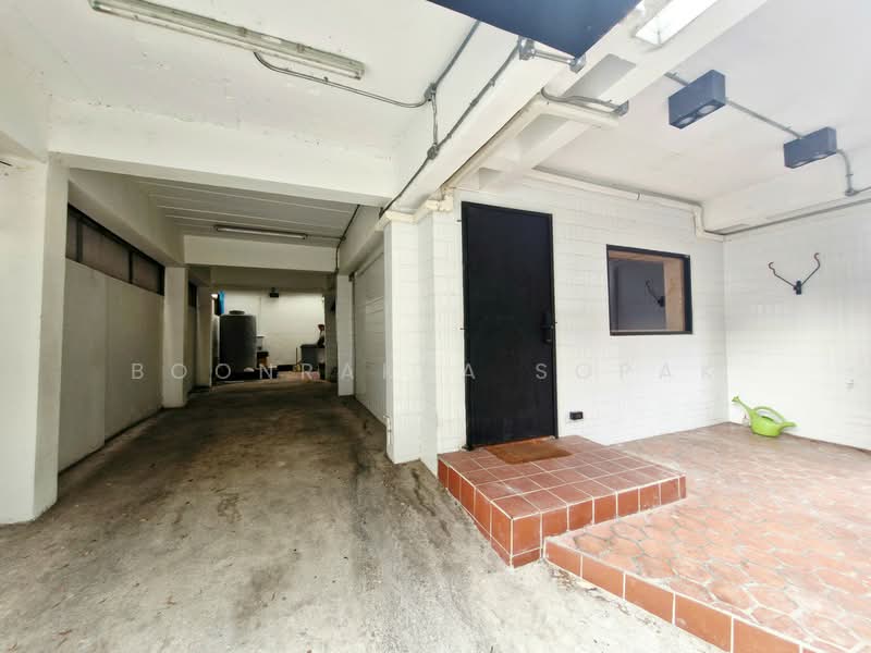 undefined, Bangkok, Khlong Tan Nua, Watthana, Bangkok, 2 Bedrooms, 132 sqm, Townhouse For Rent, by Boonraksa Sopak, 500232438 - DDproperty.com
