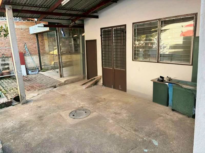 ขายบ้านเดี่ยว หมู่บ้าน 2521 ซอยสวนผัก 44 96 ตร.ม., Bangkok, Chim Plee, Taling Chan, Bangkok, 3 Bedrooms, 96 sqm, Single Detached House For Sale, by ERA Thailand, 500232465 - DDproperty.com