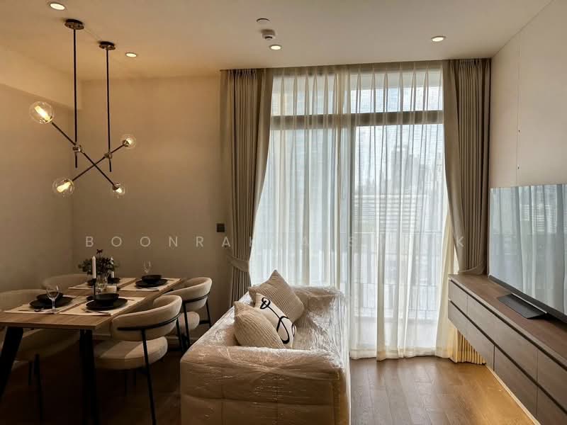 MUNIQ Sukhumvit 23, Bangkok, 17 Sukhumvit 23, Khlongtoei Nua, Watthana, Bangkok, 2 Bedrooms, 63 sqm, Condo For Rent, by Boonraksa Sopak, 500232502 - DDproperty.com