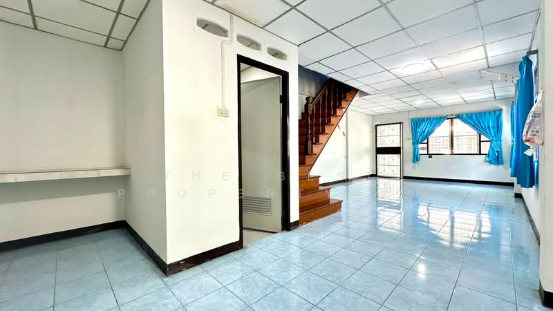 พระปิ่น8 แพรกษา, Samut Prakan, Phreak Sa Mai, Muang Samut Prakarn, Samut Prakan, 2 Bedrooms, 100 sqm, Townhouse For Sale, by The Best Property ตั้ม, 500232509 - DDproperty.com