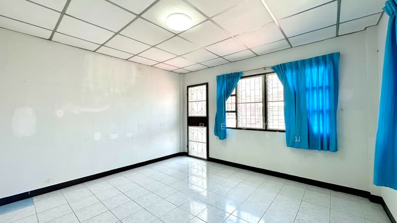 พระปิ่น8 แพรกษา, Samut Prakan, Phreak Sa Mai, Muang Samut Prakarn, Samut Prakan, 2 Bedrooms, 100 sqm, Townhouse For Sale, by The Best Property ตั้ม, 500232509 - DDproperty.com