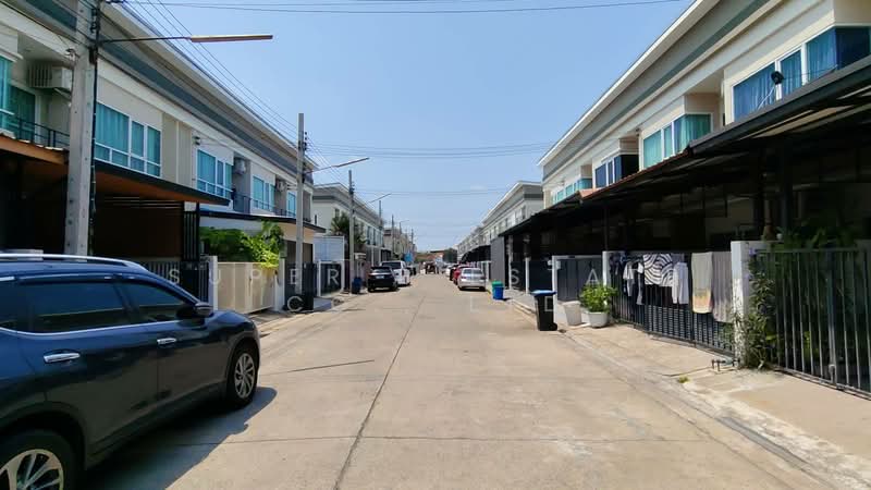 บ้านรามอินทรา ซอย 8 เเยก 18, Bangkok, รามอินทรา, Anusaowari, Bang Khen, Bangkok, 3 Bedrooms, 150 sqm, Townhouse For Sale, by Super B Estate Co., Ltd, 500232568 - DDproperty.com