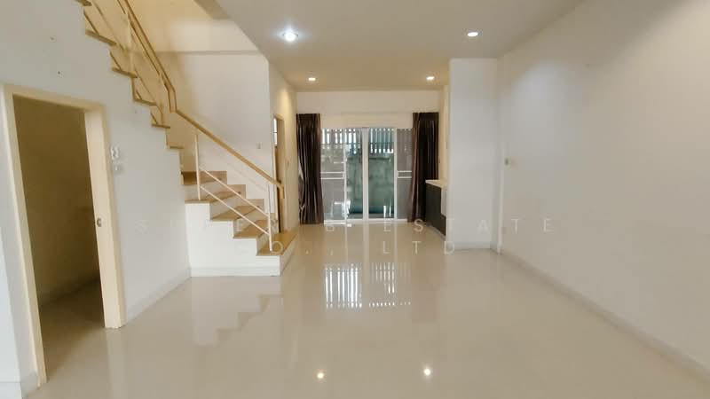 บ้านรามอินทรา ซอย 8 เเยก 18, กรุงเทพ, รามอินทรา, อนุสาวรีย์, บางเขน, กรุงเทพ, 150 ตร.ม., ทาวน์เฮ้าส์ ขาย, โดย Super B Estate Co., Ltd, 500232568 - DDproperty.com