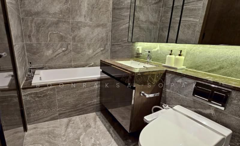 The Esse Sukhumvit 36, Bangkok, Soi Sukhumvit 36, Sukhumvit Road, Phra Kanong, Khlong Toei, Bangkok, 1 Bedroom, 38 sqm, Condo For Rent, by Boonraksa Sopak, 500232569 - DDproperty.com