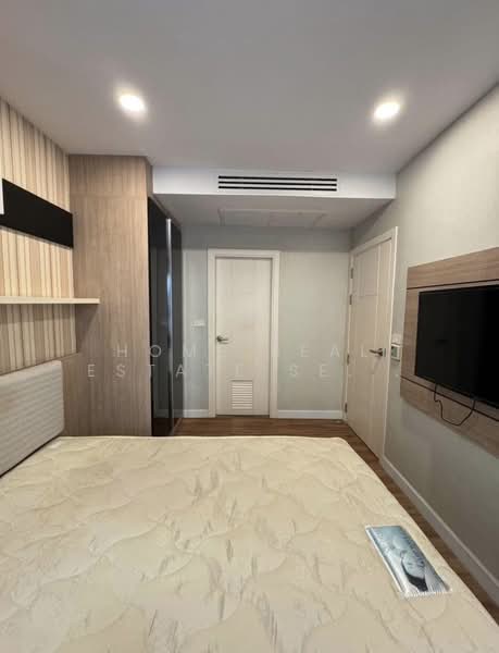 Dusit Grand Park, Chon Buri (Pattaya), 384/206, Moo 12, Jomtiensaineung Road, Bang Lamung, Bang Lamung (Pattaya), Chon Buri (Pattaya), 1 Bedroom, 35 sqm, Condo For Sale, by HOME Real Estate Service, 500232572 - DDproperty.com