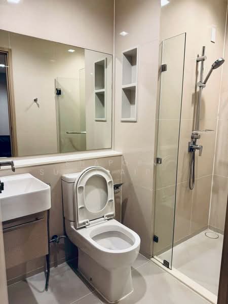 Life Sathorn Sierra, Bangkok, Ratchaphruek Rd, Talat Plu, Thon Buri, Bangkok, 1 Bedroom, 35 sqm, Condo For Rent, by Shaporn Supvilaiphisan, 500232575 - DDproperty.com