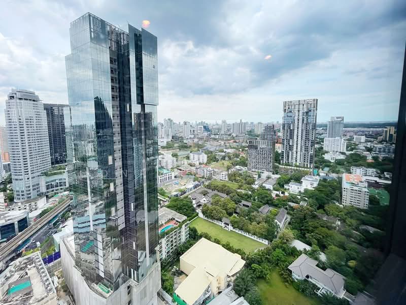 The Esse Sukhumvit 36, Bangkok, Soi Sukhumvit 36, Sukhumvit Road, Phra Kanong, Khlong Toei, Bangkok, 1 Bedroom, 43 sqm, Condo For Rent, by Boonraksa Sopak, 500232587 - DDproperty.com