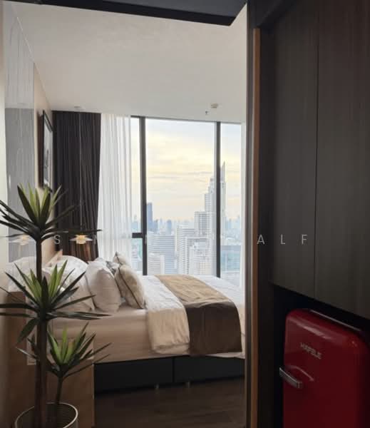 The Esse at Singha Complex, Bangkok, 1788 New Petchaburi Rd, Khlongtoei Nua, Watthana, Bangkok, 4 Bedrooms, 300 sqm, Condo For Rent, by Simon Decalf, 500232588 - DDproperty.com