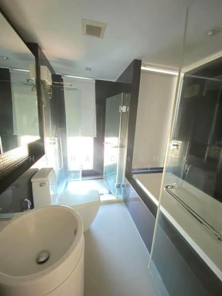 Rhythm Sathorn, Bangkok, 141 Soi Sathorn 21, Yan Nawa, Sathon, Bangkok, 2 Bedrooms, 65 sqm, Condo For Rent, by Hathaichanok Saenset, 500232610 - DDproperty.com