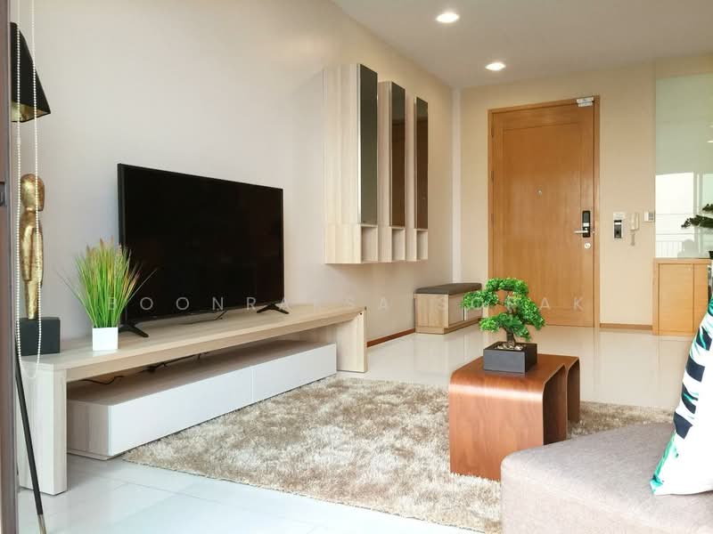 The Emporio Place, Bangkok, 93 Soi Sukhumvit 24, Sukhumvit Road, Khong Tan, Khlong Toei, Bangkok, 1 Bedroom, 66 sqm, Condo For Rent, by Boonraksa Sopak, 500232634 - DDproperty.com