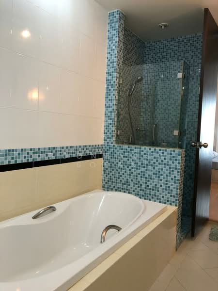 Citi Smart Sukhumvit 18, Bangkok, 366 Soi Sukhumvit 18, Sukhumvit Road, Khlong Toei, Khlong Toei, Bangkok, 2 Bedrooms, 78 sqm, Condo For Rent, by Boonraksa Sopak, 500232646 - DDproperty.com