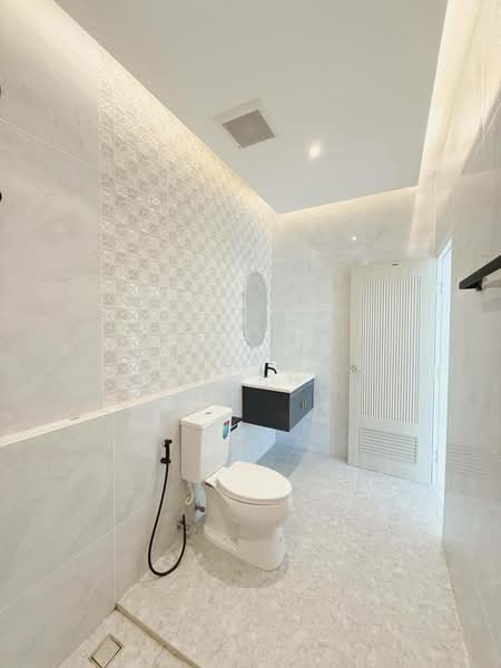 3BR Corner House Wichit Chalong 59.9 SqW | Private Modern Family Home, Phuket, Wichit, Muang Phuket, Phuket, 3 Bedrooms, 200 sqm, Single Detached House For Sale, by Fazwaz (Thailand) Co., Ltd., 500232647 - DDproperty.com