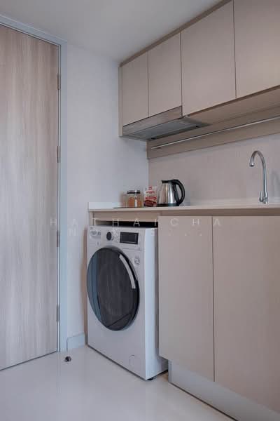 Knightsbridge Prime Sathorn, Bangkok, 599 Naradhiwas Rajanagarindra Road, Thung Maha Mek, Sathon, Bangkok, 1 Bedroom, 37 sqm, Condo For Rent, by Hathaichanok Saenset, 500232655 - DDproperty.com