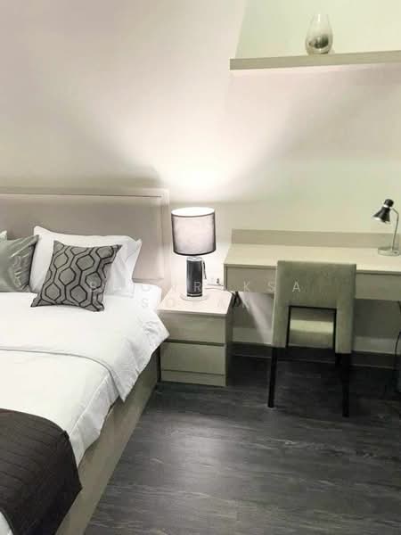 Trapezo Sukhumvit 16, Bangkok, Soi Sukhumvit 16, Khlong Toei, Khlong Toei, Bangkok, 2 Bedrooms, 85 sqm, Condo For Rent, by Boonraksa Sopak, 500232665 - DDproperty.com