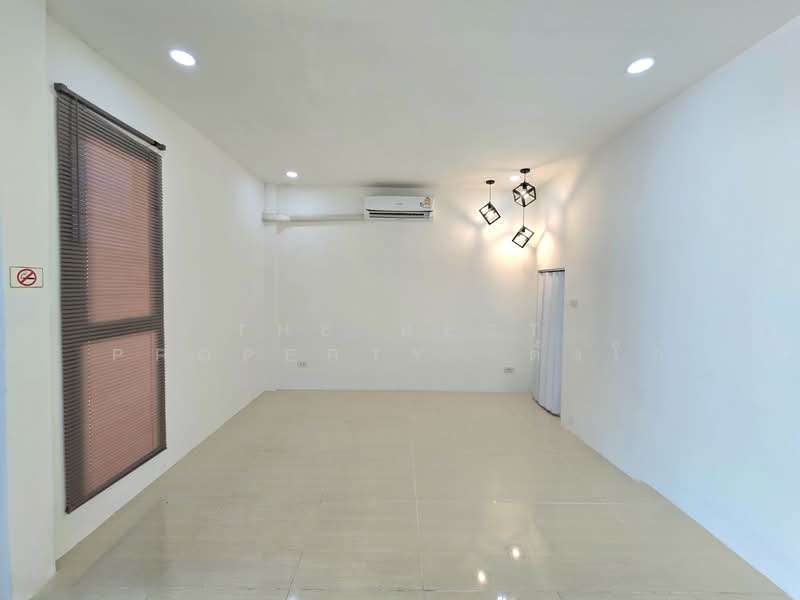 ริชชี่ เพลส7 พุทธบูชา36, Bangkok, Bangmot, Thung Khru, Bangkok, 3 Bedrooms, 120 sqm, Townhouse For Sale, by The Best Property ตั้งโอ๋, 500232680 - DDproperty.com