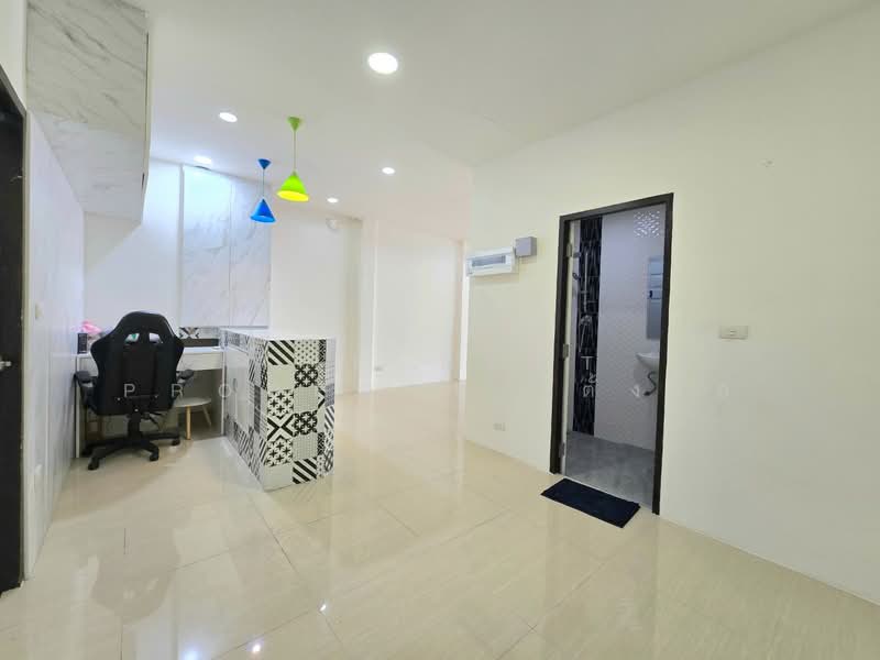 ริชชี่ เพลส7 พุทธบูชา36, Bangkok, Bangmot, Thung Khru, Bangkok, 3 Bedrooms, 120 sqm, Townhouse For Sale, by The Best Property ตั้งโอ๋, 500232680 - DDproperty.com