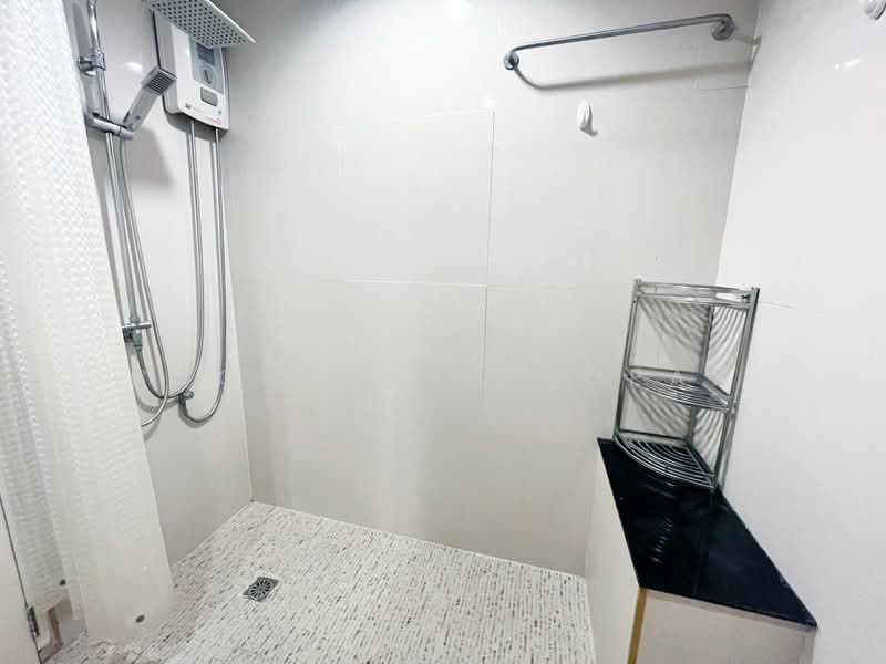 Life @ Ratchada-Huai Khwang, Bangkok, 189 Pracharatbamphen Road, Huai Khwang, Huai Khwang, Bangkok, 2 Bedrooms, 55 sqm, Condo For Rent, by Boonraksa Sopak, 500232696 - DDproperty.com