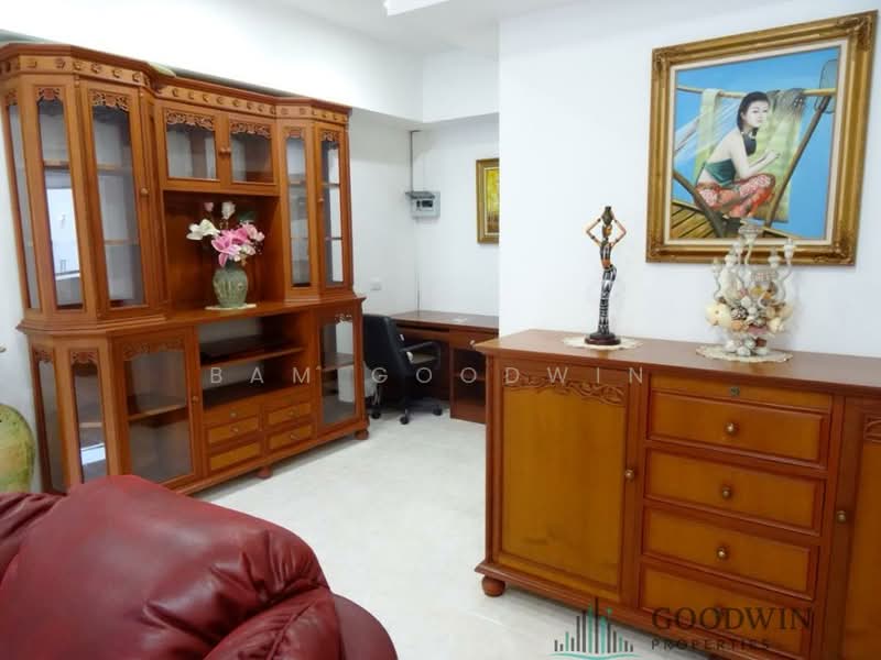 Jomtien Shining Star condominiums, Chon Buri (Pattaya), 1 จอมเทียน, Nong Pru, Bang Lamung (Pattaya), Chon Buri (Pattaya), 2 Bedrooms, 122 sqm, Condo For Sale, by Bam Goodwin, 500232708 - DDproperty.com