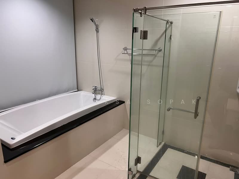 For Rent - The Address Chidlom, Bangkok