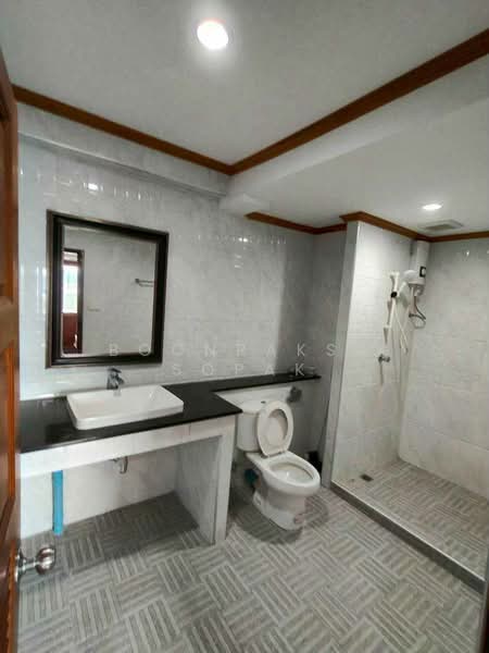 Saranjai Mansion, Bangkok, Soi Sukhumvit 6, Khlong Toei, Khlong Toei, Bangkok, 2 Bedrooms, 70 sqm, Condo For Rent, by Boonraksa Sopak, 500232736 - DDproperty.com