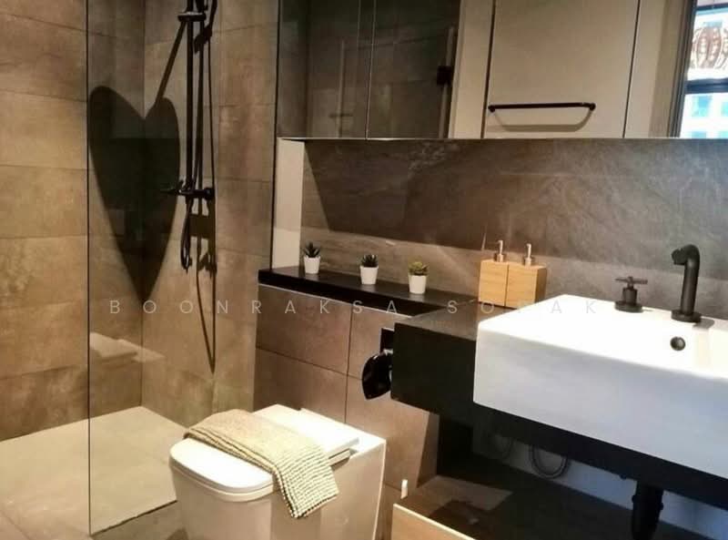 The Lofts Asoke, Bangkok, Sukhumvit 21 Road, Khlongtoei Nua, Watthana, Bangkok, 1 Bedroom, 35 sqm, Condo For Rent, by Boonraksa Sopak, 500232737 - DDproperty.com