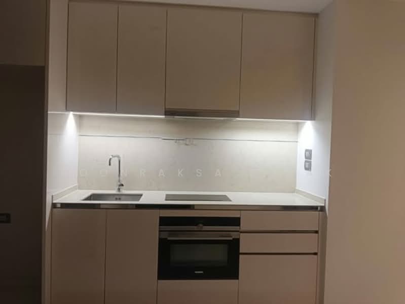 The Bangkok Sathorn : เดอะ แบงค็อก สาทร, กรุงเทพ, 111 ถนนสาทรใต้, ยานนาวา, สาทร, กรุงเทพ, 62 ตร.ม., คอนโด ให้เช่า, โดย Boonraksa Sopak, 500232744 - DDproperty.com