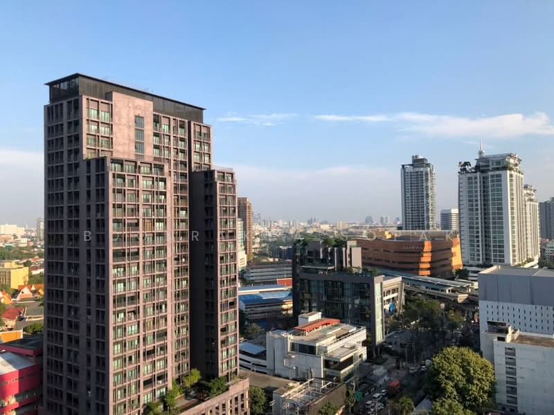 Rhythm Ekkamai, Bangkok, 11 Soi Sukhumvit 63, Khlongtoei Nua, Watthana, Bangkok, 1 Bedroom, 30 sqm, Condo For Rent, by Boonraksa Sopak, 500232749 - DDproperty.com