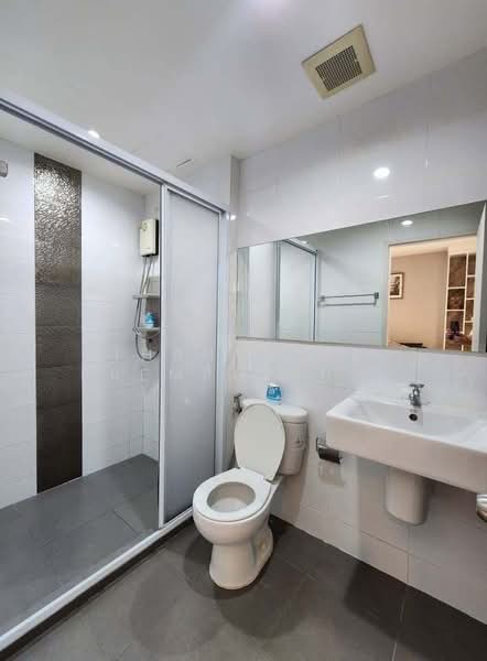 Aspire Sukhumvit-Rama 4, Bangkok, 4404 Rama 4 Road, Phra Kanong, Khlong Toei, Bangkok, 1 Bedroom, 33 sqm, Condo For Rent, by Thanyalak Premputtiphan, 500232795 - DDproperty.com