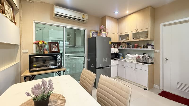 Villette Lite Pattanakarn, Bangkok, Soi Phatthanakan 38, Phatthanakan Road, Suan Luang, Suan Luang, Bangkok, 3 Bedrooms, 110 sqm, Townhouse For Sale, by Ponwimol Wipanarapai, 500232813 - DDproperty.com