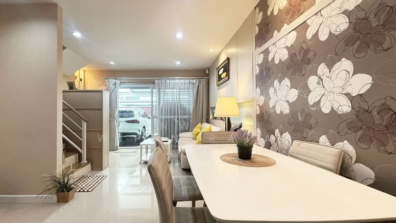 Villette Lite Pattanakarn, Bangkok, Soi Phatthanakan 38, Phatthanakan Road, Suan Luang, Suan Luang, Bangkok, 3 Bedrooms, 110 sqm, Townhouse For Sale, by Ponwimol Wipanarapai, 500232813 - DDproperty.com