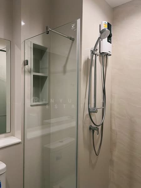 Life Ladprao Valley, Bangkok, Phaholyothin Road, Jom Phon, Chatuchak, Bangkok, Studio, 29 sqm, Condo For Rent, by Shinyu Real Estate, 500232821 - DDproperty.com