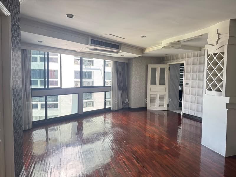 President Park Sukhumvit 24, Bangkok, 99 Sukhumvit 24 Alley, Khlongtoei Nua, Watthana, Bangkok, 4 Bedrooms, 260 sqm, Condo For Rent, by Boonraksa Sopak, 500232831 - DDproperty.com