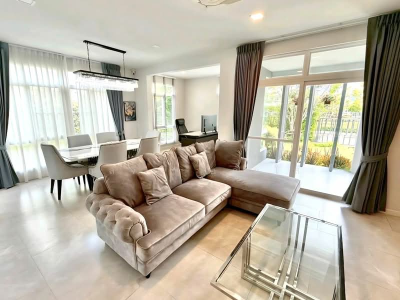 Mantana 2 Motorway - New Krungthepkreetha, Bangkok, Manthana 2 Motorway-New Krungthep Kreetha Intersection, Phatthanakan Road 4, Khlong Song Ton Nun, Lat Krabang, Bangkok, 4 Bedrooms, 350 sqm, Single Detached House For Rent, by กุลจิรา อภัยโส, 500232836 - DDproperty.com