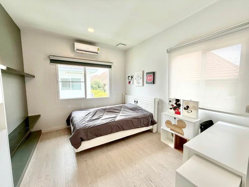 Mantana 2 Motorway - New Krungthepkreetha, Bangkok, Manthana 2 Motorway-New Krungthep Kreetha Intersection, Phatthanakan Road 4, Khlong Song Ton Nun, Lat Krabang, Bangkok, 4 Bedrooms, 350 sqm, Single Detached House For Rent, by กุลจิรา อภัยโส, 500232836 - DDproperty.com