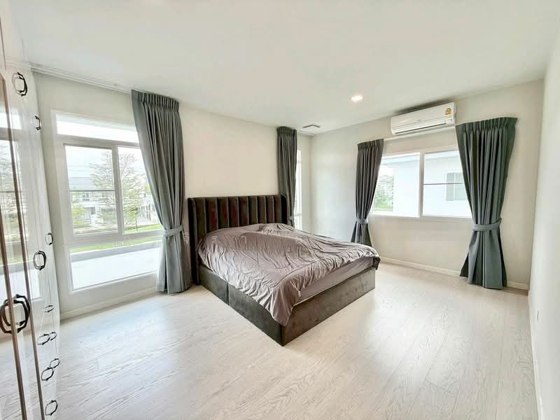 Mantana 2 Motorway - New Krungthepkreetha, Bangkok, Manthana 2 Motorway-New Krungthep Kreetha Intersection, Phatthanakan Road 4, Khlong Song Ton Nun, Lat Krabang, Bangkok, 4 Bedrooms, 350 sqm, Single Detached House For Rent, by กุลจิรา อภัยโส, 500232836 - DDproperty.com