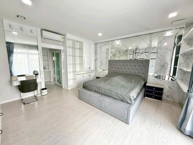 Mantana 2 Motorway - New Krungthepkreetha, Bangkok, Manthana 2 Motorway-New Krungthep Kreetha Intersection, Phatthanakan Road 4, Khlong Song Ton Nun, Lat Krabang, Bangkok, 4 Bedrooms, 350 sqm, Single Detached House For Rent, by กุลจิรา อภัยโส, 500232836 - DDproperty.com