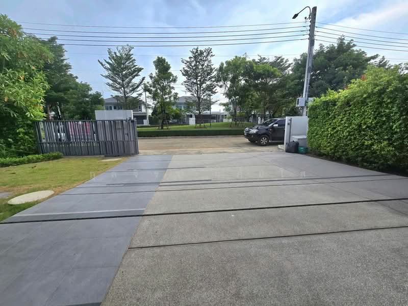 Mantana 2 Motorway - New Krungthepkreetha, Bangkok, Manthana 2 Motorway-New Krungthep Kreetha Intersection, Phatthanakan Road 4, Khlong Song Ton Nun, Lat Krabang, Bangkok, 4 Bedrooms, 350 sqm, Single Detached House For Rent, by กุลจิรา อภัยโส, 500232836 - DDproperty.com