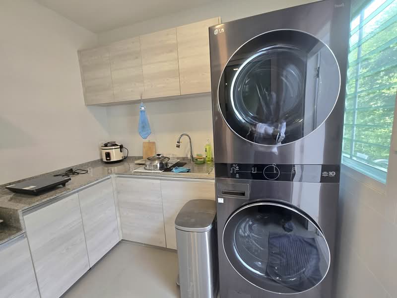 Mantana 2 Motorway - New Krungthepkreetha, Bangkok, Manthana 2 Motorway-New Krungthep Kreetha Intersection, Phatthanakan Road 4, Khlong Song Ton Nun, Lat Krabang, Bangkok, 4 Bedrooms, 350 sqm, Single Detached House For Rent, by กุลจิรา อภัยโส, 500232836 - DDproperty.com