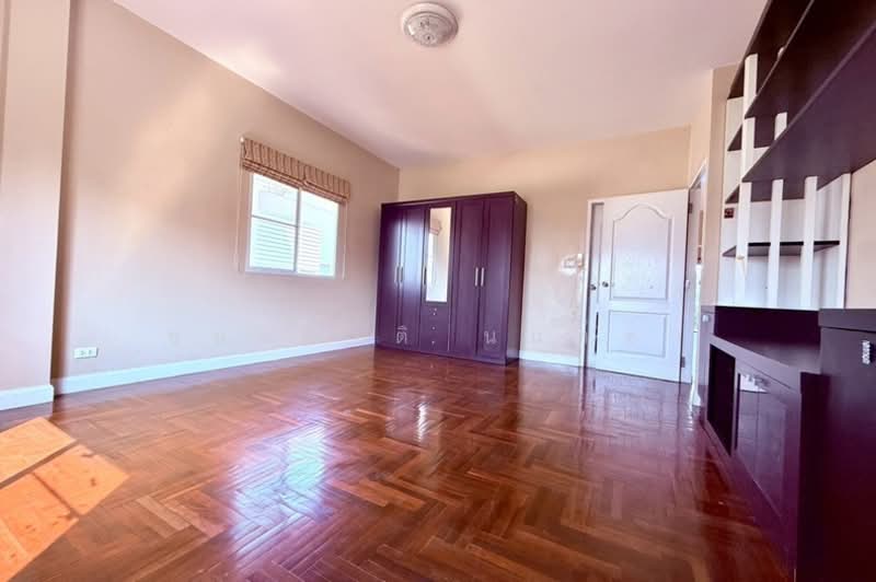 หมู่บ้านสวนสวย, Bangkok, Nong Bon, Prawet, Bangkok, 5 Bedrooms, 300 sqm, Single Detached House For Sale, by ชนะชาติ นนท์ตา, 500232866 - DDproperty.com