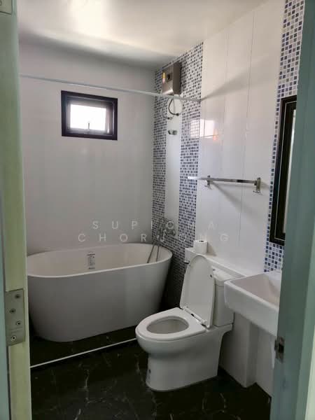 undefined, Chon Buri (Pattaya), Na Chom Thian, Sattahip, Chon Buri (Pattaya), 3 Bedrooms, 200 sqm, Single Detached House For Sale, by Supicha Chorjong, 500232878 - DDproperty.com