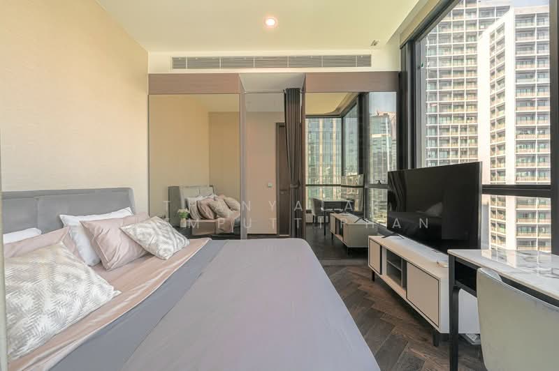 The Esse Sukhumvit 36, Bangkok, Soi Sukhumvit 36, Sukhumvit Road, Phra Kanong, Khlong Toei, Bangkok, 2 Bedrooms, 75 sqm, Condo For Rent, by Thanyalak Premputtiphan, 500232898 - DDproperty.com