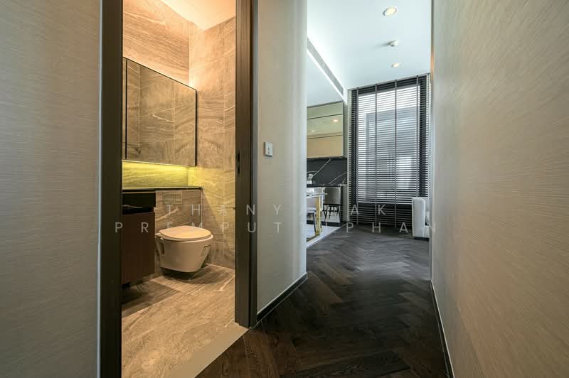 The Esse Sukhumvit 36, Bangkok, Soi Sukhumvit 36, Sukhumvit Road, Phra Kanong, Khlong Toei, Bangkok, 2 Bedrooms, 75 sqm, Condo For Rent, by Thanyalak Premputtiphan, 500232898 - DDproperty.com