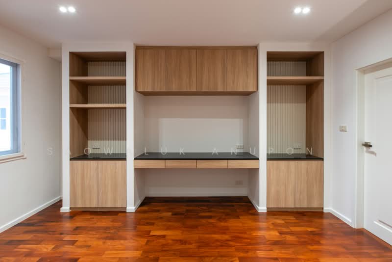 ลดาวัลย์ สุขุมวิท 103, Bangkok, Nong Bon, Prawet, Bangkok, 4 Bedrooms, 400 sqm, Single Detached House For Sale, by Saowaluk Anupong, 500232922 - DDproperty.com