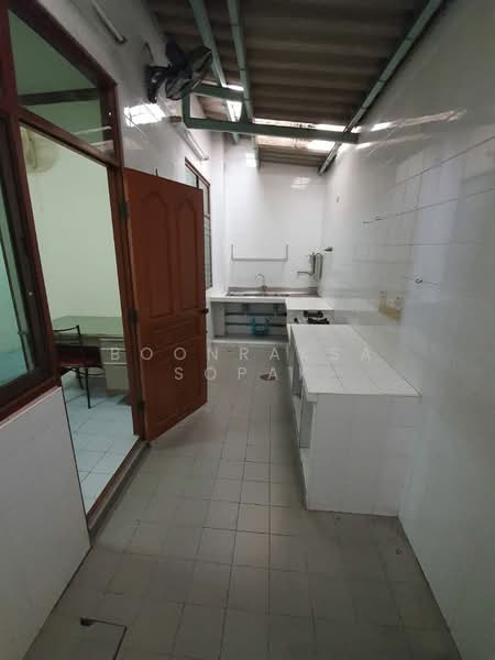 ให้เช่า - undefined, กรุงเทพ