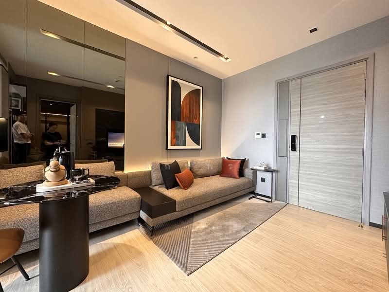 The Room Sukhumvit 38, Bangkok, Soi Sukhumvit 38, Phra Kanong, Khlong Toei, Bangkok, 1 Bedroom, 45 sqm, Condo For Sale, by ทักษพร, 500232965 - DDproperty.com