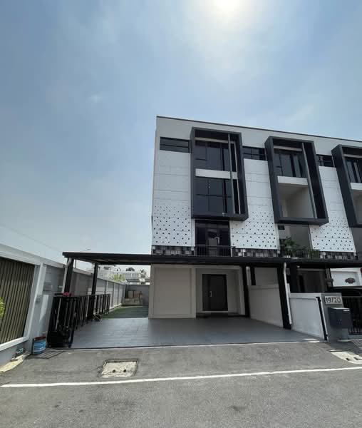 The Harmony, Bangkok, Soi Ramintra 62 Yak 1, Khan Na Yao, Khan Na Yao, Bangkok, 3 Bedrooms, 305 sqm, Townhouse For Rent, by คุณ ณิชาภา, 500232972 - DDproperty.com