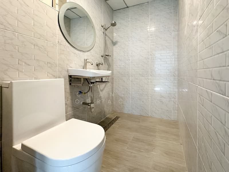 Townhome Thesaban Rangsan Nuea 14, Bangkok, Lat Yao, Chatuchak, Bangkok, 5 Bedrooms, 280 sqm, Townhouse For Sale, by Chantat Raoprachong, 500232976 - DDproperty.com